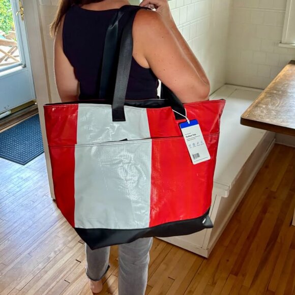 Rareform Hudson Tote Bag - Picture 2 of 5